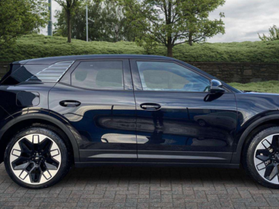 Ford Explorer EV 2024 – All-Electric Mid-Size SUV