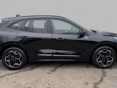 Ford Kuga 2024 – Refreshed Mid-Size SUV